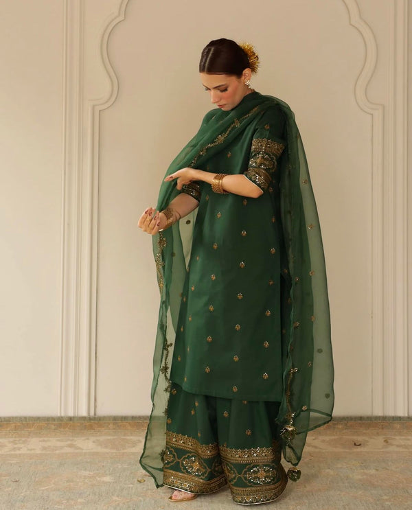 Royal Green Attire
